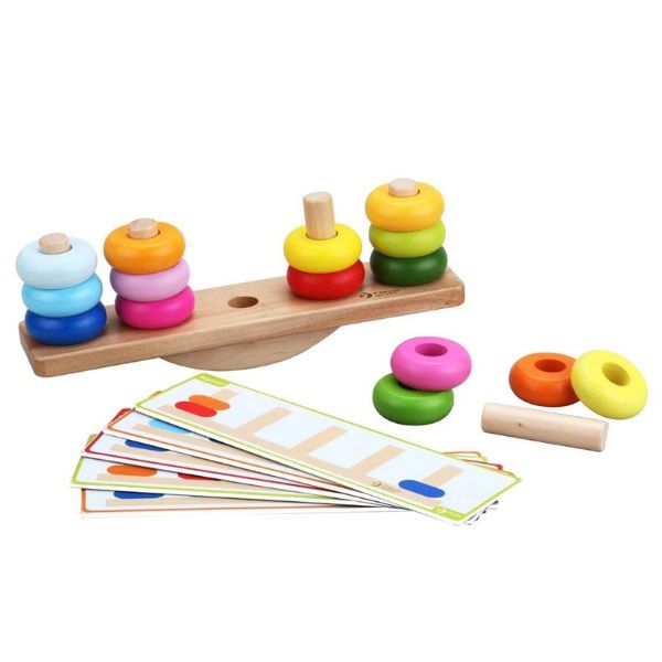 Un juguete de madera con una variedad de juguetes de colores diferentes, una foto de stock de Francis Helps, ganador del concurso de Pinterest, Bauhaus, skeuomórfico, fotos de stock, arte académico.