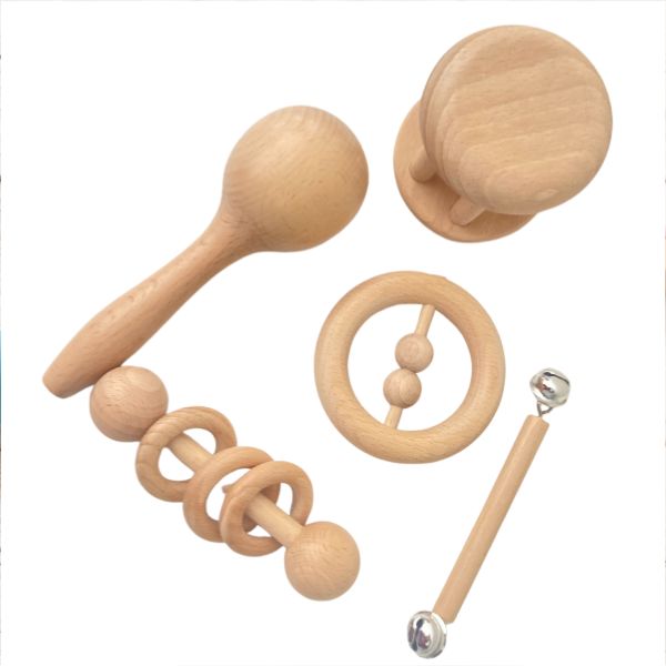 Un conjunto de juguetes de madera que incluye un mazo, un mazo y un rompecabezas de Toyen, destacado en Pinterest, precisionismo, skeuomórfico, cinético, ZBrush.