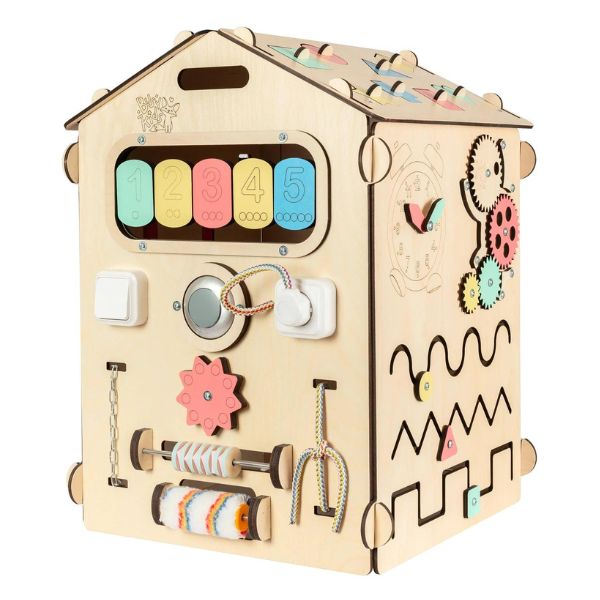 Una casa de juguete de madera con muchos imanes en ella, gráficos informáticos de Annabel Kidston, tendencia en Pinterest, movimiento de artesanía, Adafruit, circuitos, hecha de cartón.