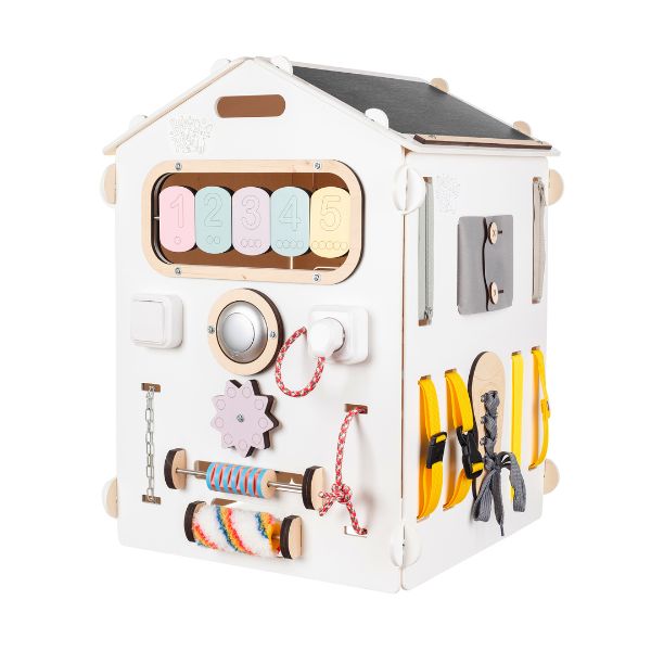 Una casa de juguete de madera con muchos artículos diferentes, un rompecabezas de Eden Box, ganador del concurso de Pinterest, constructivismo modular, Adafruit, hecho de cartón, circuitos.