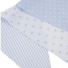 Una corbata azul y blanca con estrellas, una pantalla de seda de Louise Abbéma, tendencia en Pinterest, rayonismo, patrón repetitivo, wimmelbilder, transferencia de tinta.