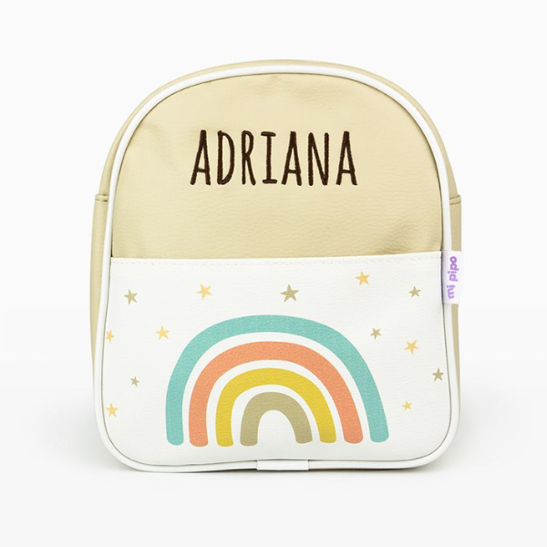 Una mochila blanca con un arcoíris en ella, un bordado a punto cruzado por Evaline Ness, ganador del concurso de Pinterest, arte ingenuo, iridiscente, Adafruit, pixel perfecto.