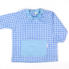 Una camisa de cuadros azules y blancos con un bolsillo azul, un rompecabezas de Coppo di Marcovaldo, presentado en dribble, toyism, patrón repetitivo, sin género, plano