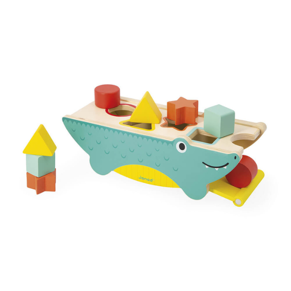 Un barco de juguete de madera con bloques y formas, una escultura abstracta de Coppo di Marcovaldo, ganador del concurso de Pinterest, abstracción objetiva, angular, composición dinámica, hecha de cartón.