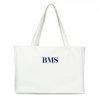Una bolsa blanca con el logotipo de BMS, una representación digital por Walter Bayes, ganador del concurso de Pinterest, escuela americana Barbizon, hecha de plástico, fondo blanco, extremadamente genérica.