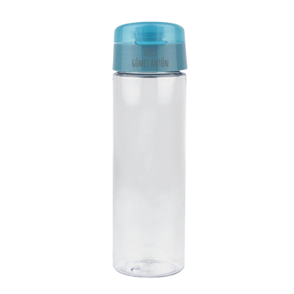 Una botella de plástico transparente con una tapa azul, un holograma de An Gyeon, ganador del concurso de Pinterest, plasticien, filtro de Sabattier, detalle ultrafino, holográfico.