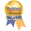 Una medalla de oro con una cinta alrededor, una foto de stock por Irene y Laurette Patten, ganadora del concurso de Pixabay, Escuela Americana Barbizon, galardonada, premiada, logotipo.