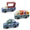 Load image into Gallery viewer, Una serie de tres coches de juguete sentados uno encima del otro, una renderización 3D de Rachel Whiteread, ganador del concurso de Pinterest, cubo-futurismo, hecho de cartón, hecho de plástico, hecho de goma.