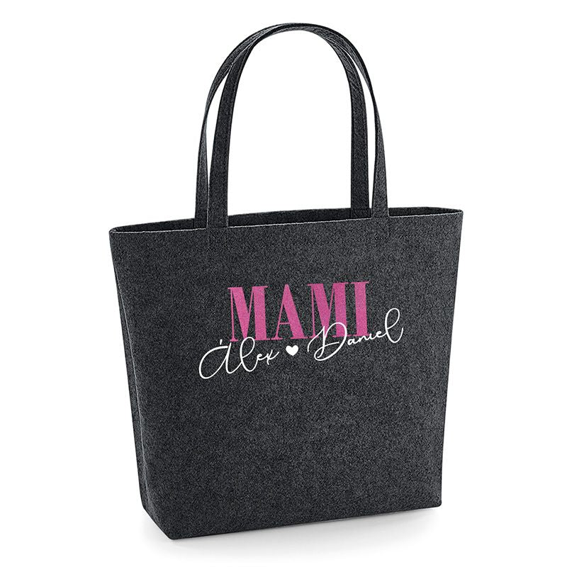 Una bolsa negra con letras rosas, una renderización digital por Maud Naftel, ganadora del concurso de Pinterest, movimiento Kitsch, pixel perfecto, elegante, caprichoso.